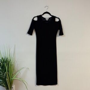 ❤️ Monteau Black Cut-Out Shoulder knit Midi Dress size M
